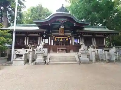 挙母神社の本殿・本堂