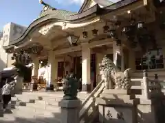 難波八阪神社の本殿