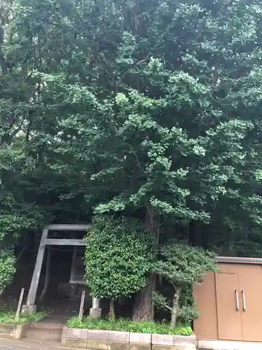 八国山の社のその他建物