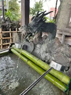 須賀神社の{uncategorized: "未分類", other: "その他", undefined: "問題あり", building: "その他建物", grave: "お墓", sacred_gate: "鳥居", guardian: "狛犬", statue: "像", buddha: "仏像", history: "歴史", nature: "自然", garden: "庭園", animal: "動物", pagoda: "塔", temizu: "手水舎", mountain_gate: "山門・神門", sanctuary: "本殿・本堂", subordinate: "末社・摂社", art: "芸術", scenery: "景色", jizo: "地蔵", ema: "絵馬", goshuin: "御朱印", omikuji: "おみくじ", items: "授与品その他", amulet: "お守り", goshuincho: "御朱印帳", eats: "食事", festival: "お祭り", votive_dance: "神楽", shichigosan: "七五三参", wedding: "結婚式", experience: "体験その他", initially: "初詣", around: "周辺", anti_infection: "感染症対策"}