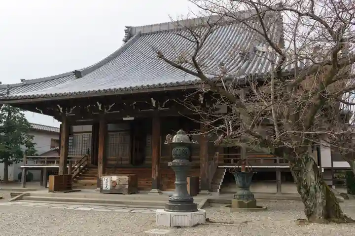 桑名別院本統寺(三重県)
