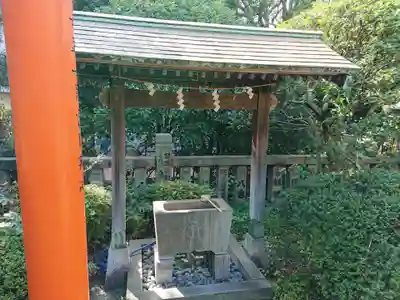 伏見市場稲荷大神の手水舎