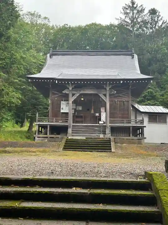 雨紛神社の本殿・本堂