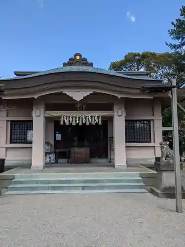 高山神社の本殿・本堂