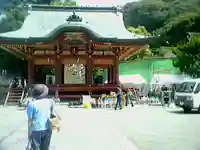 鶴岡八幡宮の本殿・本堂