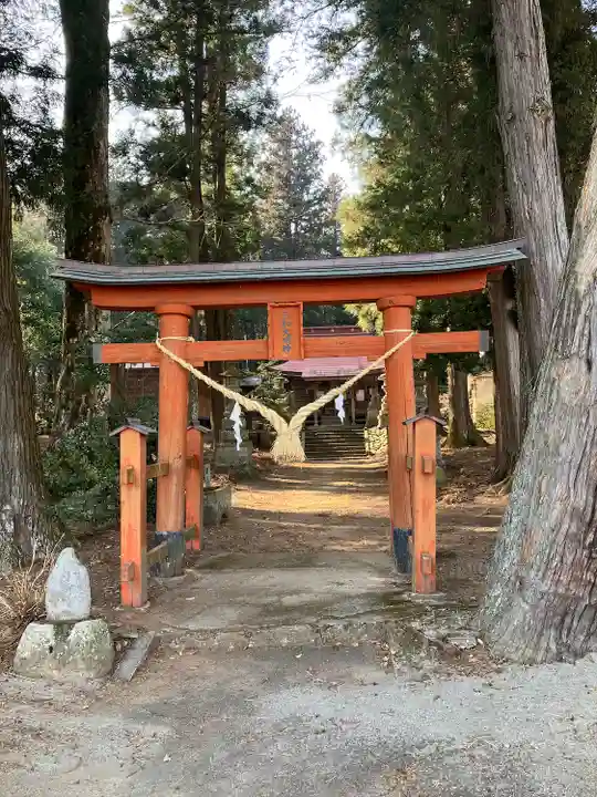三和神社の鳥居