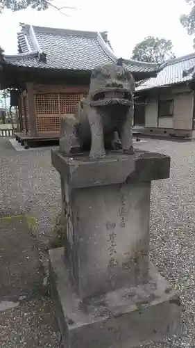 大分社の狛犬