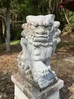 鹿島神社（水木町）の{uncategorized: "未分類", other: "その他", undefined: "問題あり", building: "その他建物", grave: "お墓", sacred_gate: "鳥居", guardian: "狛犬", statue: "像", buddha: "仏像", history: "歴史", nature: "自然", garden: "庭園", animal: "動物", pagoda: "塔", temizu: "手水舎", mountain_gate: "山門・神門", sanctuary: "本殿・本堂", subordinate: "末社・摂社", art: "芸術", scenery: "景色", jizo: "地蔵", ema: "絵馬", goshuin: "御朱印", omikuji: "おみくじ", items: "授与品その他", amulet: "お守り", goshuincho: "御朱印帳", eats: "食事", festival: "お祭り", votive_dance: "神楽", shichigosan: "七五三参", wedding: "結婚式", experience: "体験その他", initially: "初詣", around: "周辺", anti_infection: "感染症対策"}