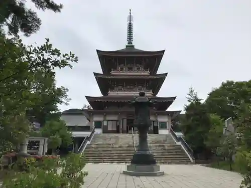 善光寺の塔