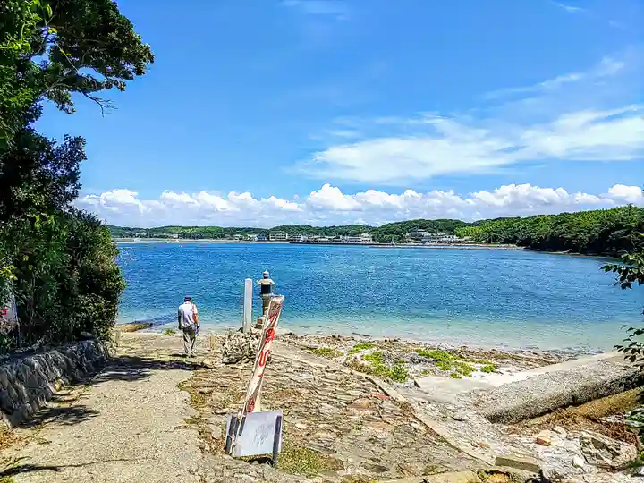 筒島弁財天の自然