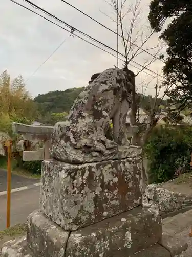 久保神社の狛犬