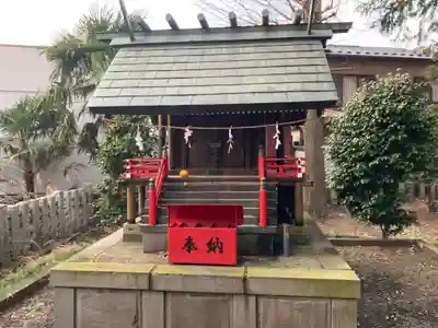 新田稲荷神社の末社・摂社