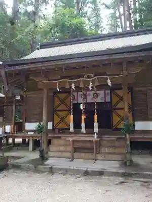 室生龍穴神社(奈良県)
