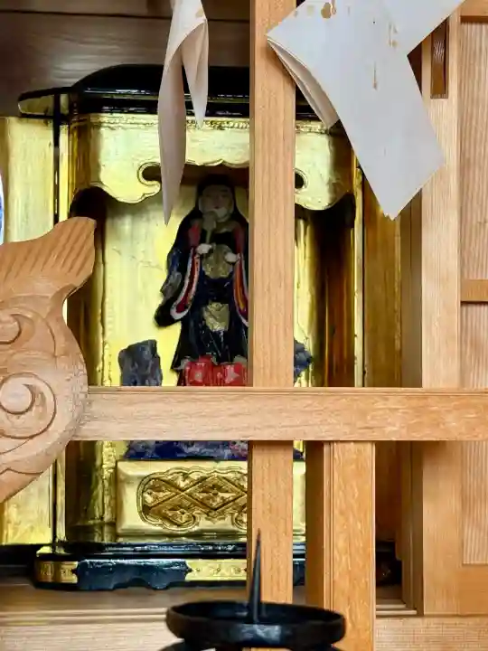 湯倉神社の{uncategorized: "未分類", other: "その他", undefined: "問題あり", building: "その他建物", grave: "お墓", sacred_gate: "鳥居", guardian: "狛犬", statue: "像", buddha: "仏像", history: "歴史", nature: "自然", garden: "庭園", animal: "動物", pagoda: "塔", temizu: "手水舎", mountain_gate: "山門・神門", sanctuary: "本殿・本堂", subordinate: "末社・摂社", art: "芸術", scenery: "景色", jizo: "地蔵", ema: "絵馬", goshuin: "御朱印", omikuji: "おみくじ", items: "授与品その他", amulet: "お守り", goshuincho: "御朱印帳", eats: "食事", festival: "お祭り", votive_dance: "神楽", shichigosan: "七五三参", wedding: "結婚式", experience: "体験その他", initially: "初詣", around: "周辺", anti_infection: "感染症対策"}