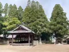 岩壺神社の建物その他