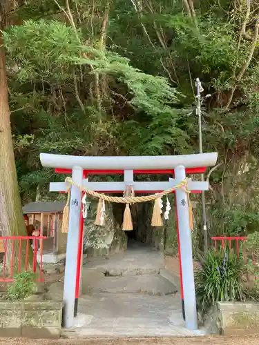 藤ヶ崎龍神社の鳥居