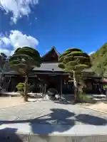 瑠璃光寺の本殿・本堂