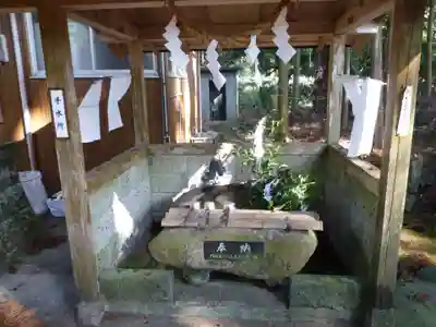 原地神社の手水舎
