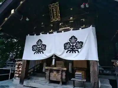 札幌諏訪神社の本殿・本堂