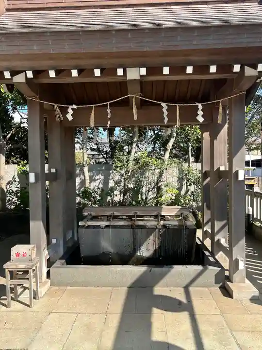 検見川神社の手水舎