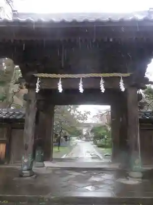 長勝寺の山門・神門