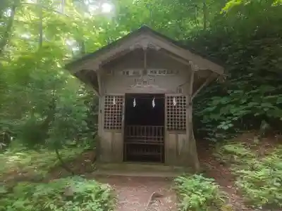 戸隠神社奥社の末社・摂社