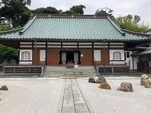 龍雲寺の本殿・本堂