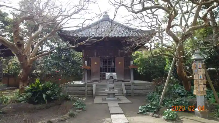 宝戒寺の末社・摂社