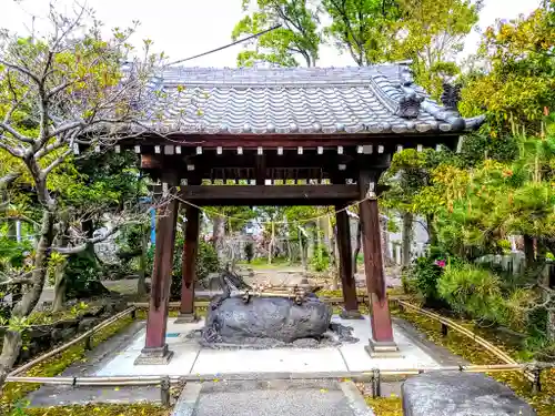 今川八幡宮の手水舎