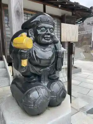 妙典寺の{uncategorized: "未分類", other: "その他", undefined: "問題あり", building: "その他建物", grave: "お墓", sacred_gate: "鳥居", guardian: "狛犬", statue: "像", buddha: "仏像", history: "歴史", nature: "自然", garden: "庭園", animal: "動物", pagoda: "塔", temizu: "手水舎", mountain_gate: "山門・神門", sanctuary: "本殿・本堂", subordinate: "末社・摂社", art: "芸術", scenery: "景色", jizo: "地蔵", ema: "絵馬", goshuin: "御朱印", omikuji: "おみくじ", items: "授与品その他", amulet: "お守り", goshuincho: "御朱印帳", eats: "食事", festival: "お祭り", votive_dance: "神楽", shichigosan: "七五三参", wedding: "結婚式", experience: "体験その他", initially: "初詣", around: "周辺", anti_infection: "感染症対策"}
