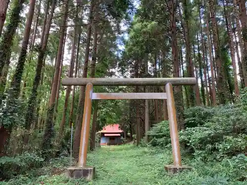 瀧口神社の鳥居