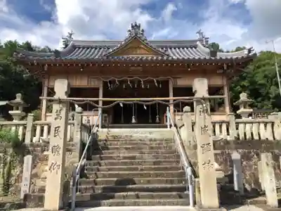 神吉八幡神社の本殿・本堂