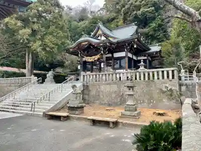 下田八幡神社の{uncategorized: "未分類", other: "その他", undefined: "問題あり", building: "その他建物", grave: "お墓", sacred_gate: "鳥居", guardian: "狛犬", statue: "像", buddha: "仏像", history: "歴史", nature: "自然", garden: "庭園", animal: "動物", pagoda: "塔", temizu: "手水舎", mountain_gate: "山門・神門", sanctuary: "本殿・本堂", subordinate: "末社・摂社", art: "芸術", scenery: "景色", jizo: "地蔵", ema: "絵馬", goshuin: "御朱印", omikuji: "おみくじ", items: "授与品その他", amulet: "お守り", goshuincho: "御朱印帳", eats: "食事", festival: "お祭り", votive_dance: "神楽", shichigosan: "七五三参", wedding: "結婚式", experience: "体験その他", initially: "初詣", around: "周辺", anti_infection: "感染症対策"}