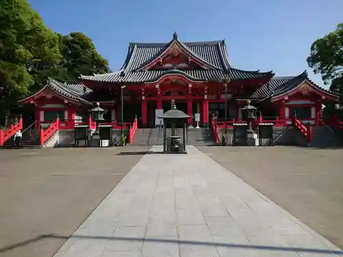 甚目寺の本殿・本堂