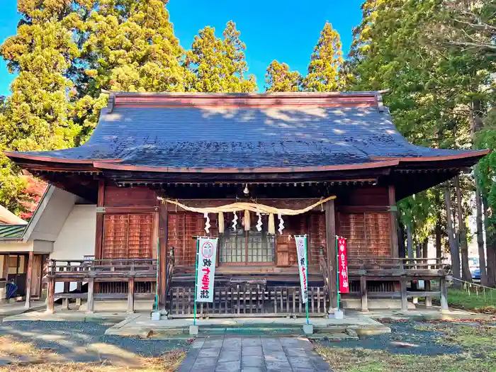 白子神社の本殿