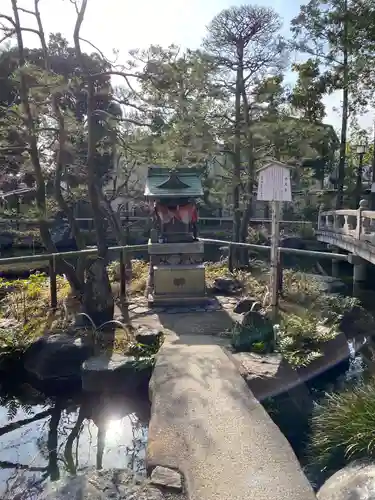 西新井大師総持寺の末社・摂社