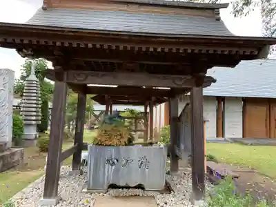 文殊院の手水舎