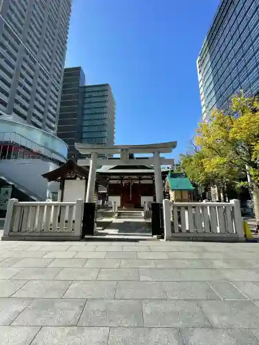 浜町神社の{uncategorized: "未分類", other: "その他", undefined: "問題あり", building: "その他建物", grave: "お墓", sacred_gate: "鳥居", guardian: "狛犬", statue: "像", buddha: "仏像", history: "歴史", nature: "自然", garden: "庭園", animal: "動物", pagoda: "塔", temizu: "手水舎", mountain_gate: "山門・神門", sanctuary: "本殿・本堂", subordinate: "末社・摂社", art: "芸術", scenery: "景色", jizo: "地蔵", ema: "絵馬", goshuin: "御朱印", omikuji: "おみくじ", items: "授与品その他", amulet: "お守り", goshuincho: "御朱印帳", eats: "食事", festival: "お祭り", votive_dance: "神楽", shichigosan: "七五三参", wedding: "結婚式", experience: "体験その他", initially: "初詣", around: "周辺", anti_infection: "感染症対策"}