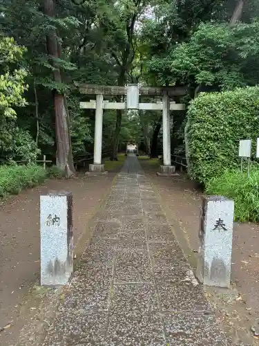 喜多見氷川神社の{uncategorized: "未分類", other: "その他", undefined: "問題あり", building: "その他建物", grave: "お墓", sacred_gate: "鳥居", guardian: "狛犬", statue: "像", buddha: "仏像", history: "歴史", nature: "自然", garden: "庭園", animal: "動物", pagoda: "塔", temizu: "手水舎", mountain_gate: "山門・神門", sanctuary: "本殿・本堂", subordinate: "末社・摂社", art: "芸術", scenery: "景色", jizo: "地蔵", ema: "絵馬", goshuin: "御朱印", omikuji: "おみくじ", items: "授与品その他", amulet: "お守り", goshuincho: "御朱印帳", eats: "食事", festival: "お祭り", votive_dance: "神楽", shichigosan: "七五三参", wedding: "結婚式", experience: "体験その他", initially: "初詣", around: "周辺", anti_infection: "感染症対策"}