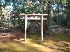 松山神社の末社