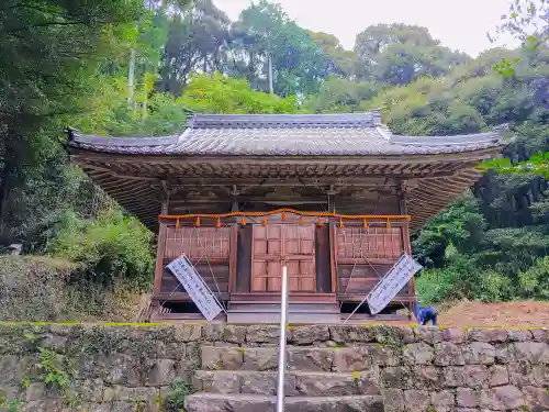 八所神社（財賀町）の本殿