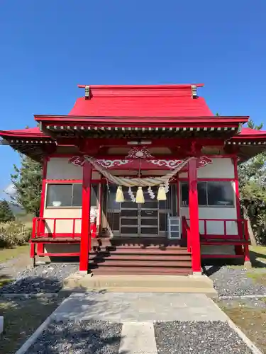 静狩稲荷神社の本殿