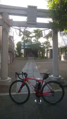 稲荷神社・大鷲神社の鳥居