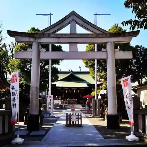 お三の宮日枝神社の鳥居