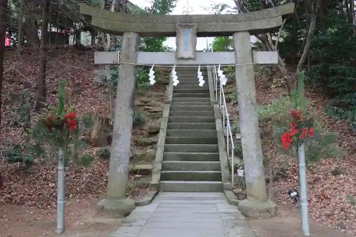 滑川神社 - 仕事と子どもの守り神の鳥居