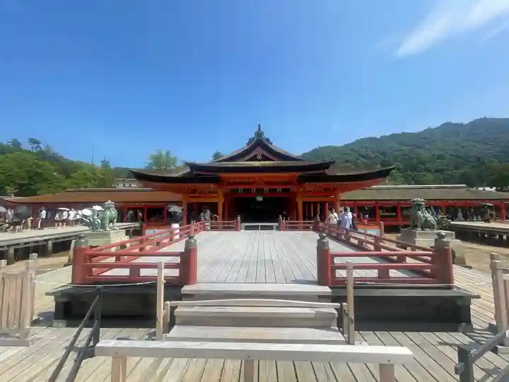 厳島神社(広島県)