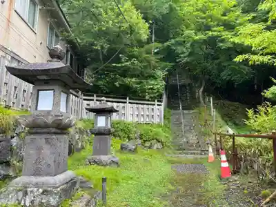 湯元温泉神社(栃木県)