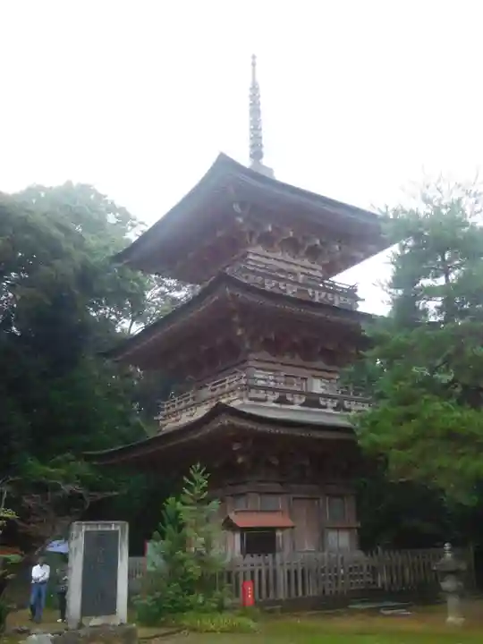 岩殿山安楽寺(吉見観音)の塔