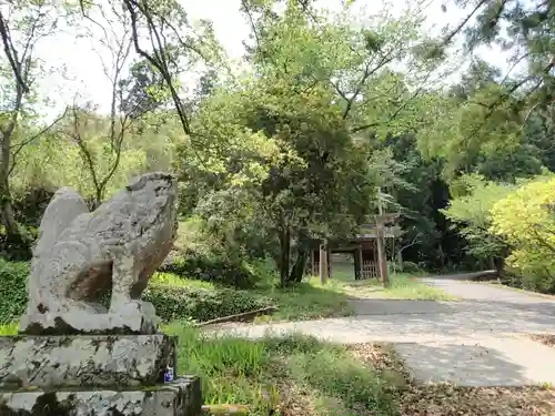 上一宮大粟神社の狛犬