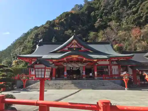 太皷谷稲成神社の本殿